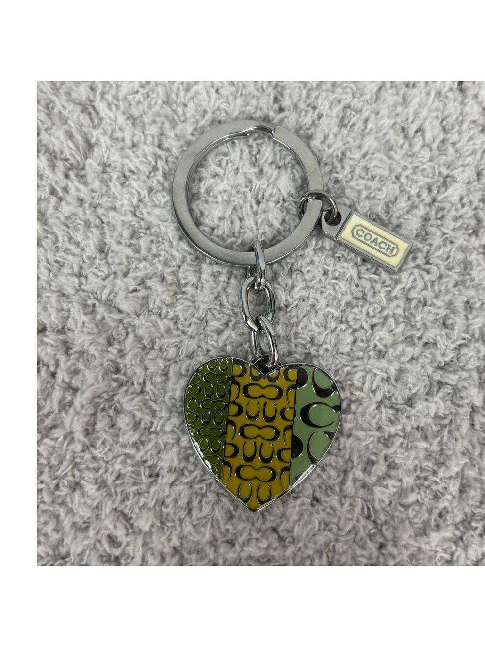 Coach Green Silver Logo Print Heart Shaped Keychain #73849